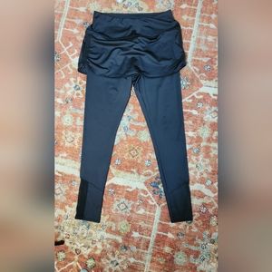 Lucky In Love  Women's Yoga, Fitness, Athletic Skirt W/ Capri Leggings Attatched